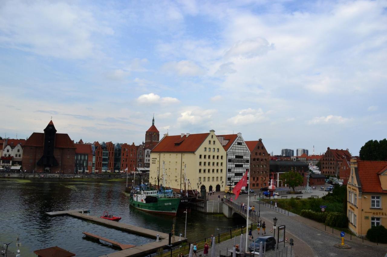 Apartamenty Centrum Nad Motlawa Z Widokiem Na Patio Z Balkonem Gdańsk Exterior foto