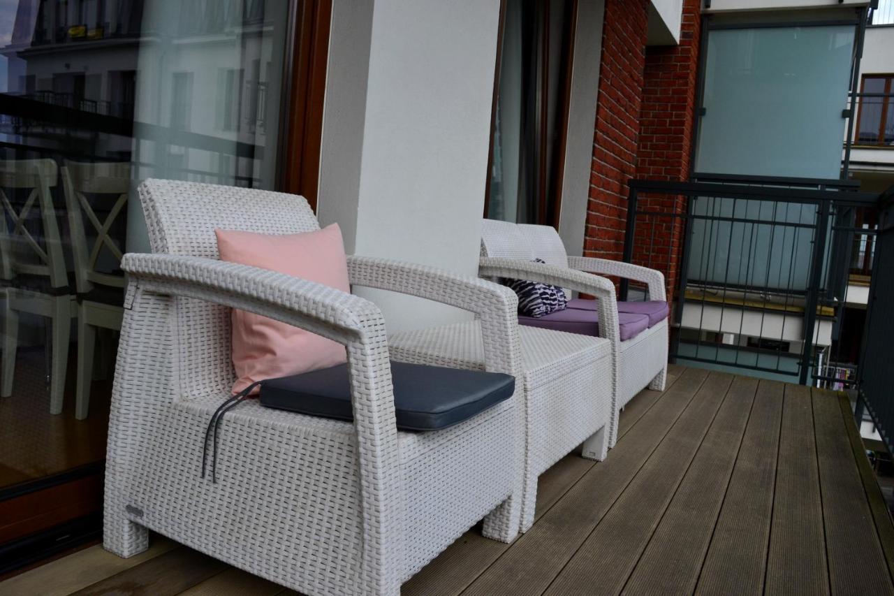 Apartamenty Centrum Nad Motlawa Z Widokiem Na Patio Z Balkonem Gdańsk Exterior foto