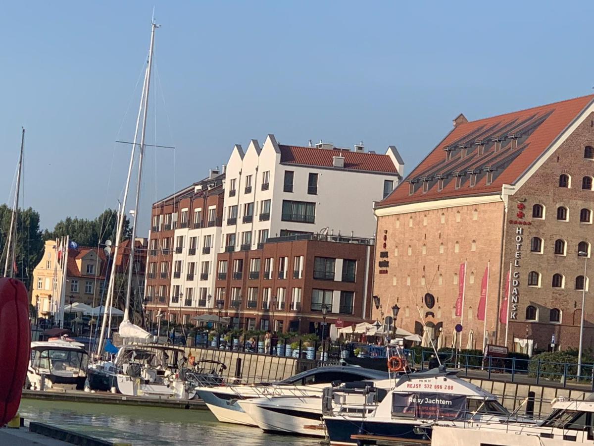 Apartamenty Centrum Nad Motlawa Z Widokiem Na Patio Z Balkonem Gdańsk Exterior foto